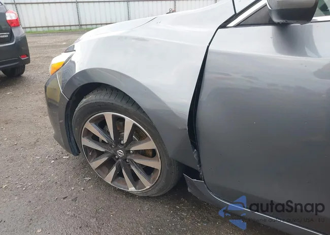 1N4AL3AP8JC274447: 43677029