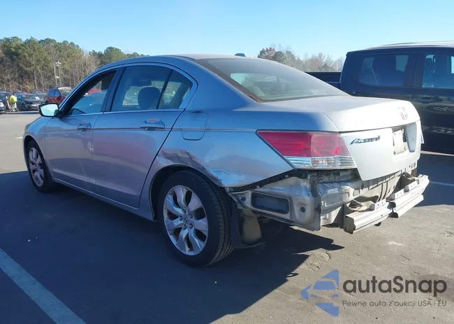 1HGCP268X9A117076: 43677063