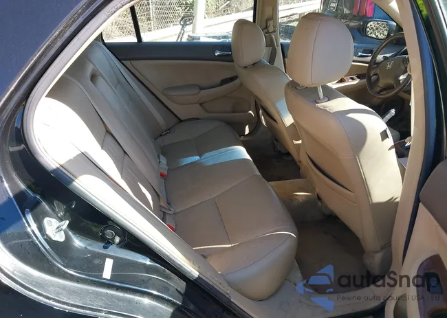 1HGCM66567A018905: 43678282