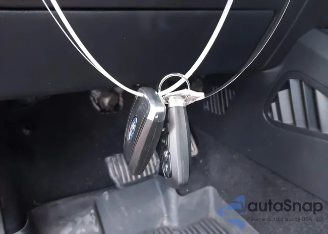 2FMPK4J95LBA24984: 43678305