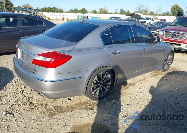 KMHGC4DHXDU220334: 43678509