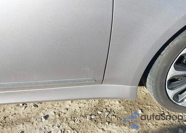 KMHGC4DHXDU220334: 43678509