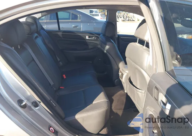 KMHGC4DHXDU220334: 43678509