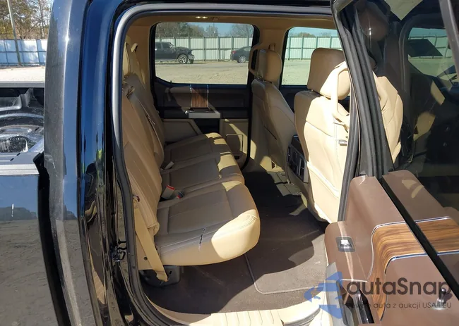 1FTEW1EG8JFE73143: 43677755