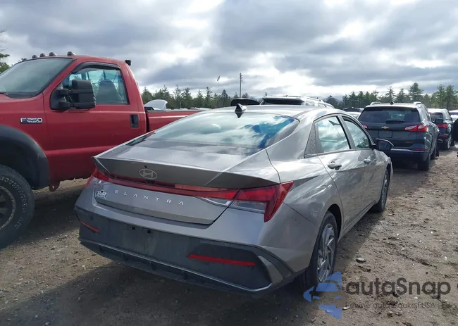 KMHLM4DG1RU696286: 43677922