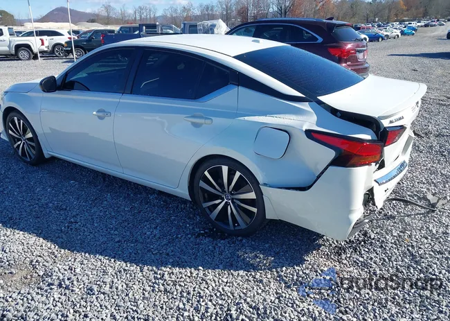 1N4BL4CV2MN401336: 43678014