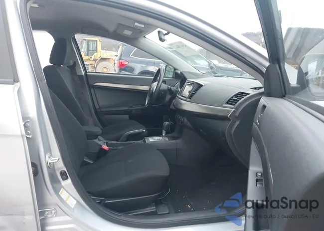 JA32V2FW2EU005121: 43678027