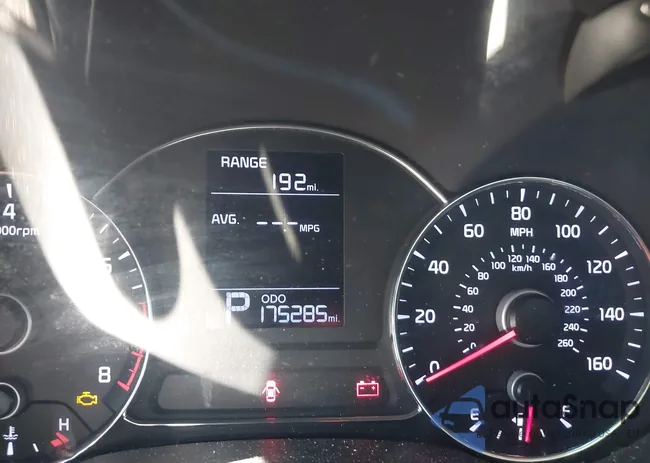 KNAFX4A68F5340909: 43679167