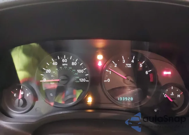 1C4NJRBBXDD165672: 43679214