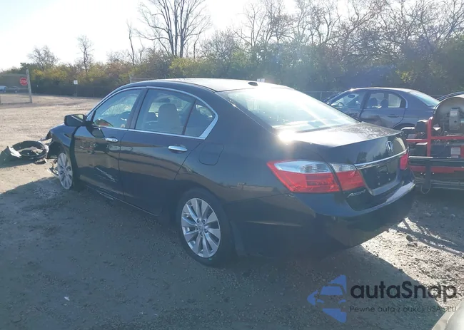 1HGCR2F89EA211003: 43679268