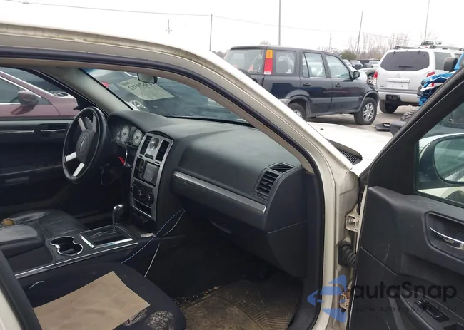 2C3KA53GX8H105264: 43679312