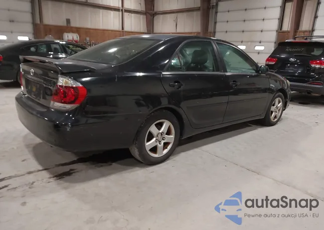 4T1BE32K15U044871: 43679375