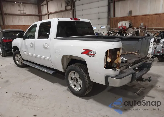 3GCPKSE39BG270978: 43679471