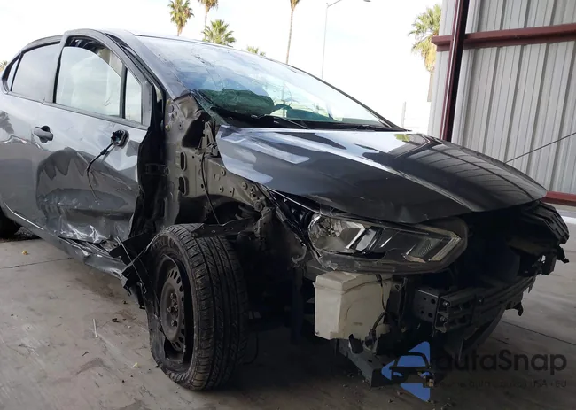 3N1CN8DV1ML859063: 43679493