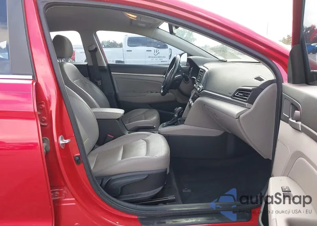 5NPD84LF1LH574373: 43679577