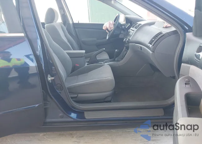 1HGCM56343A128452: 43679597