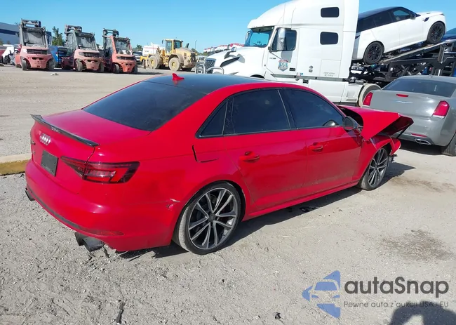 WAUB4AF42JA101871: 43678766