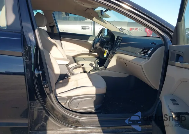 KMHD74LF3HU223864: 43678885