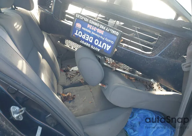 2HGFA1F34AH529092: 43679032