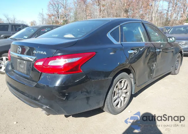 1N4AL3AP1GN351463: 43679111