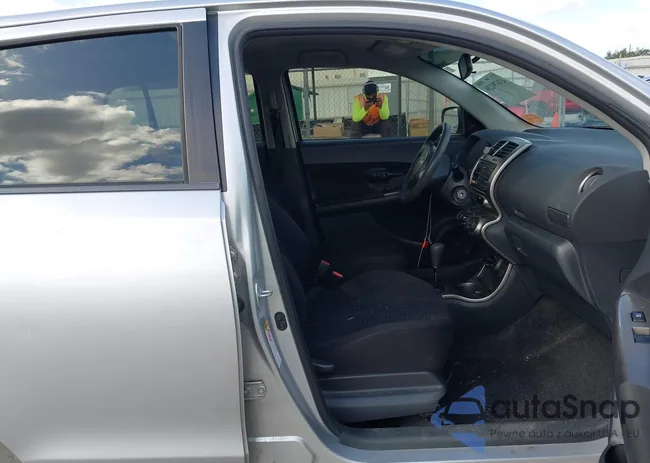 JTKKU4B45C1024015: 43679120