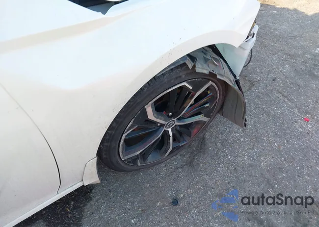 1N4BL4CVXRN408851: 43680452