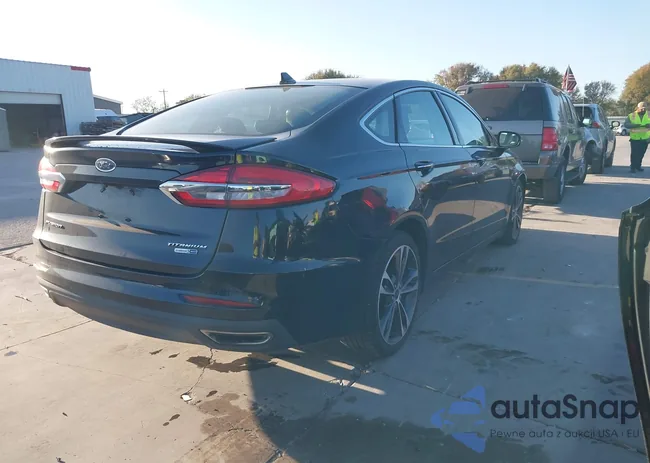 3FA6P0D90KR117343: 43680497