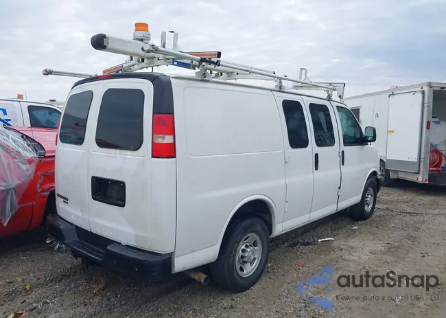 1GCWGFCF2F1284825: 43680538