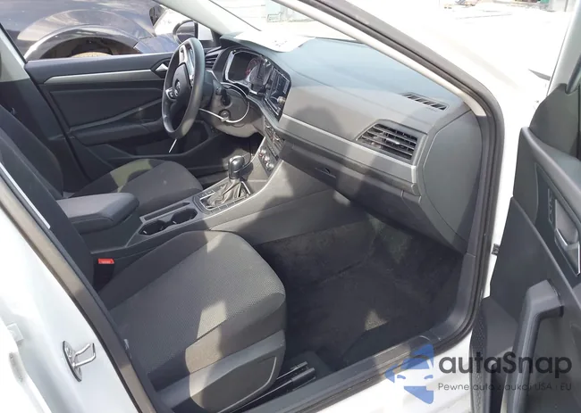 3VWC57BU5LM096682: 43680725