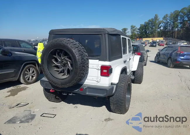 1C4HJXFN1LW310302: 43679818