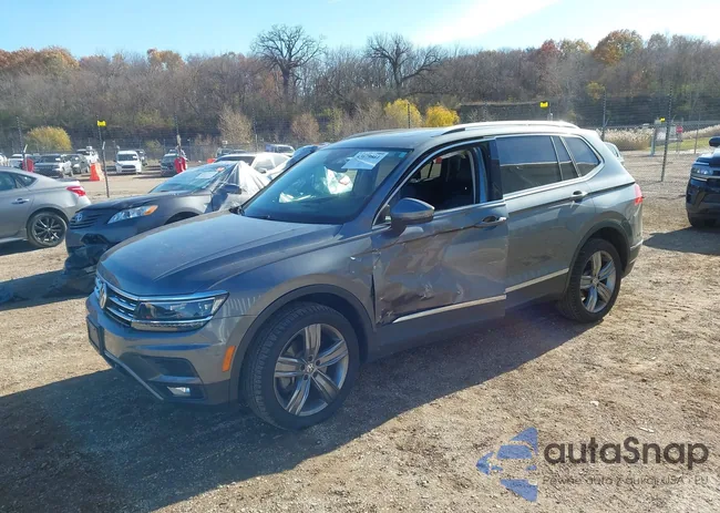 3VV4B7AX5KM028801: 43679861