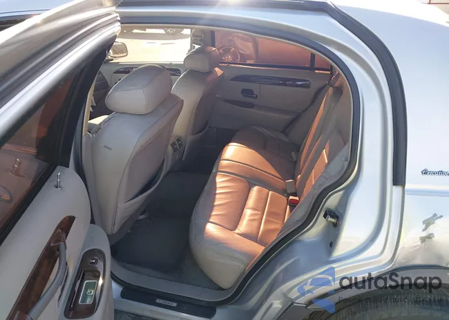 1LNHM81W7YY820996: 43679909