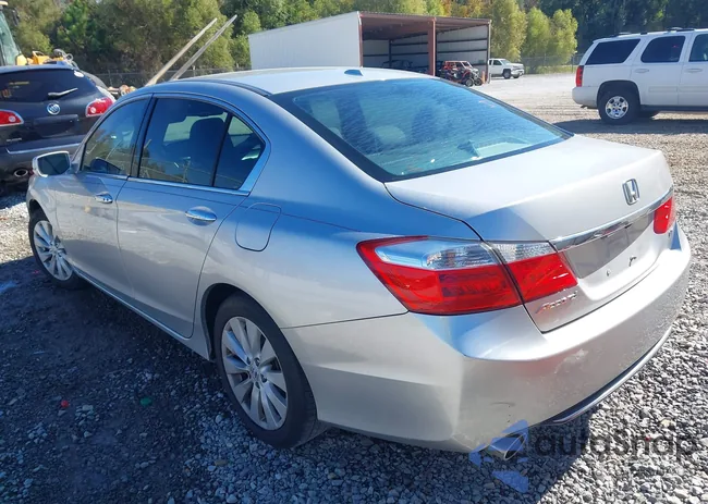 1HGCR3F82FA014519: 43681267