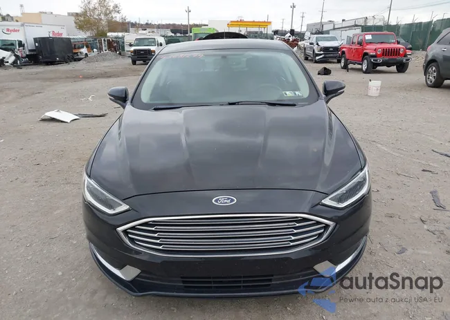 3FA6P0HD3JR222701: 43681279