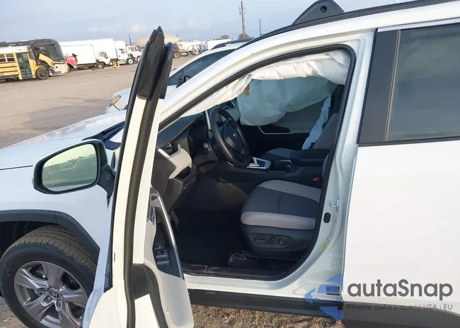 2T3W1RFV3SC353055: 43681349