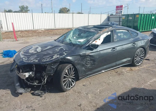 WAUCBCF52NA028537: 43681384