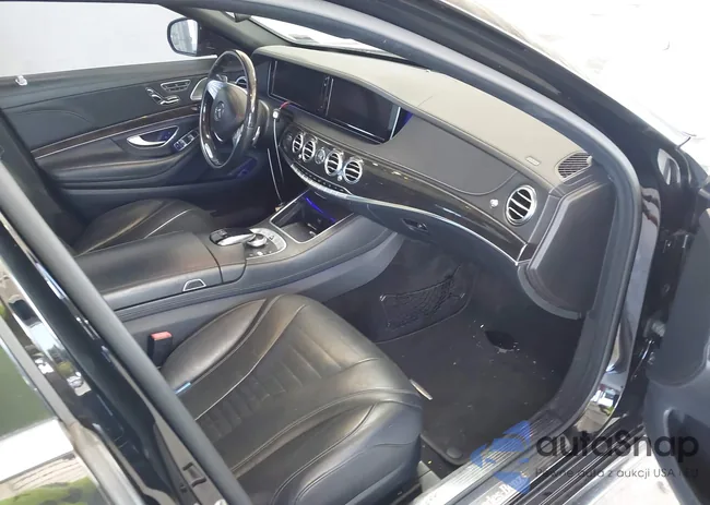 WDDUG8CB1FA166237: 43681452