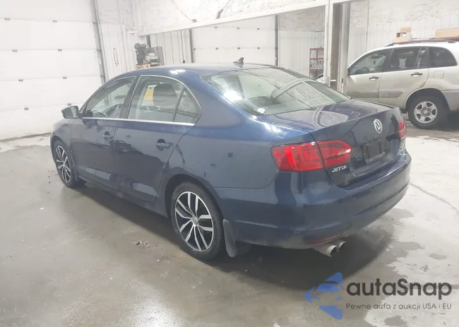 3VWLL7AJ3EM403864: 43681505