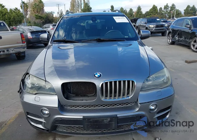 5UXZW0C54BL658823: 43681622