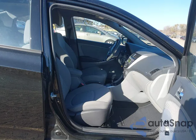 KMHCU4AE2CU249055: 43681635