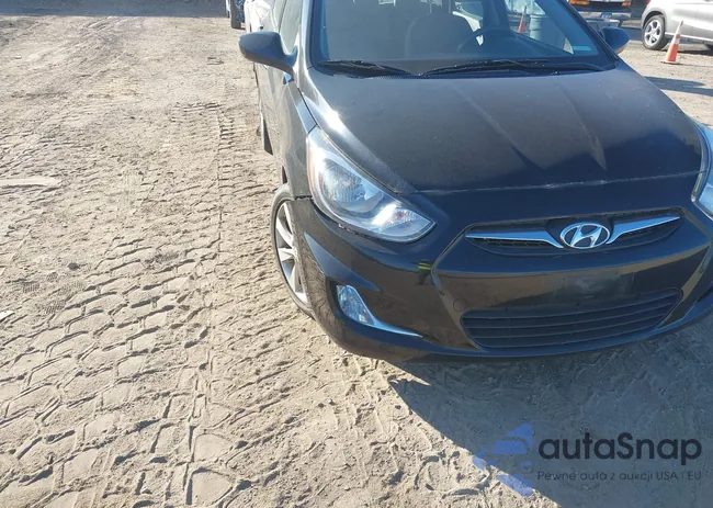 KMHCU4AE2CU249055: 43681635