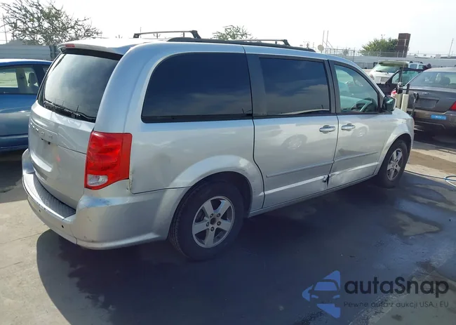 2C4RDGCGXCR340912: 43681697