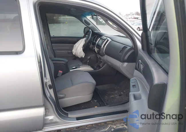 3TMLU4EN6EM139003: 43680893