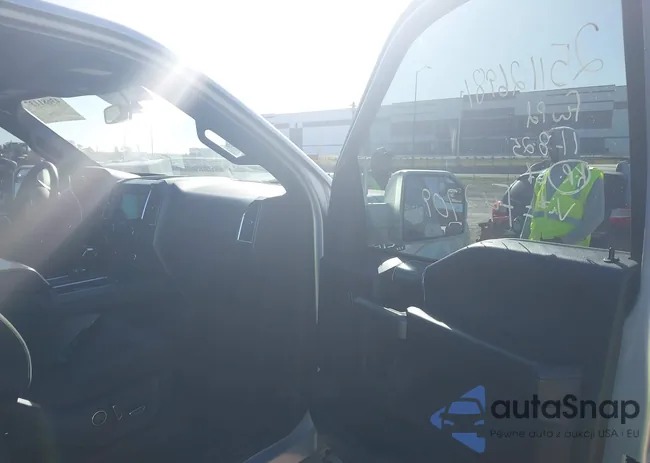 1FTEW1EPXGKF43709: 43681137