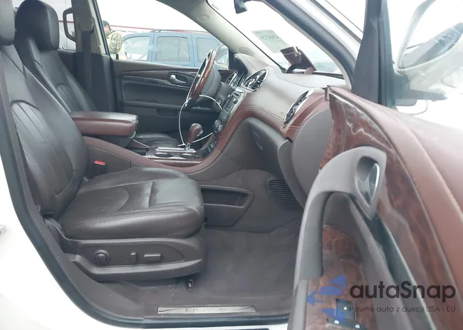 5GAKVBKD7EJ273199: 43682156