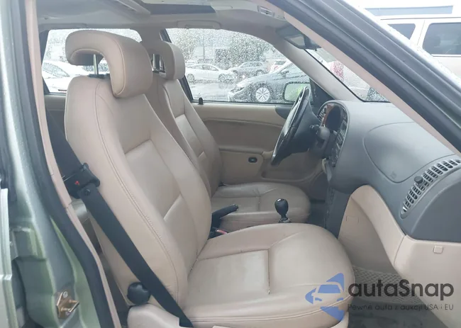 YS3DF55K212054213: 43682272