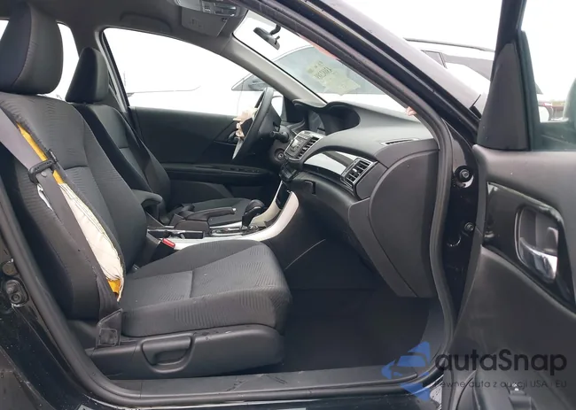 1HGCR2F37GA211427: 43682389