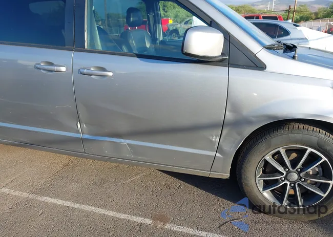 2C4RDGEG9JR281359: 43682535