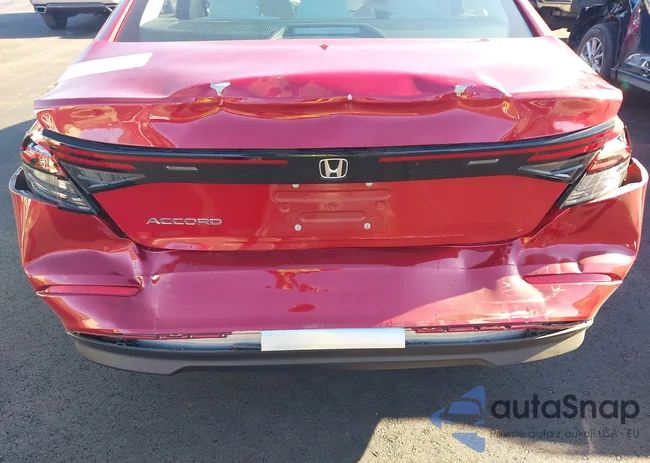 1HGCY1F39PA013221: 43682640