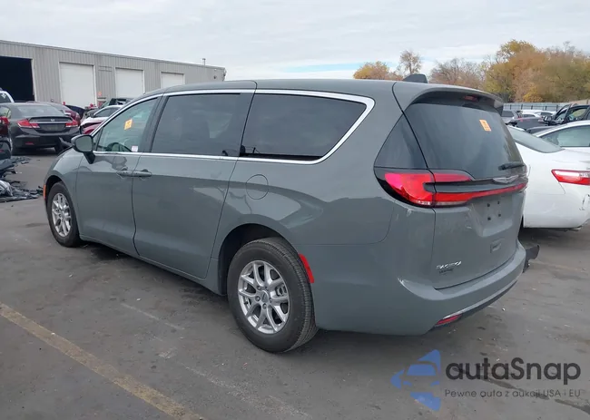 2C4RC1BG1PR505429: 43681873